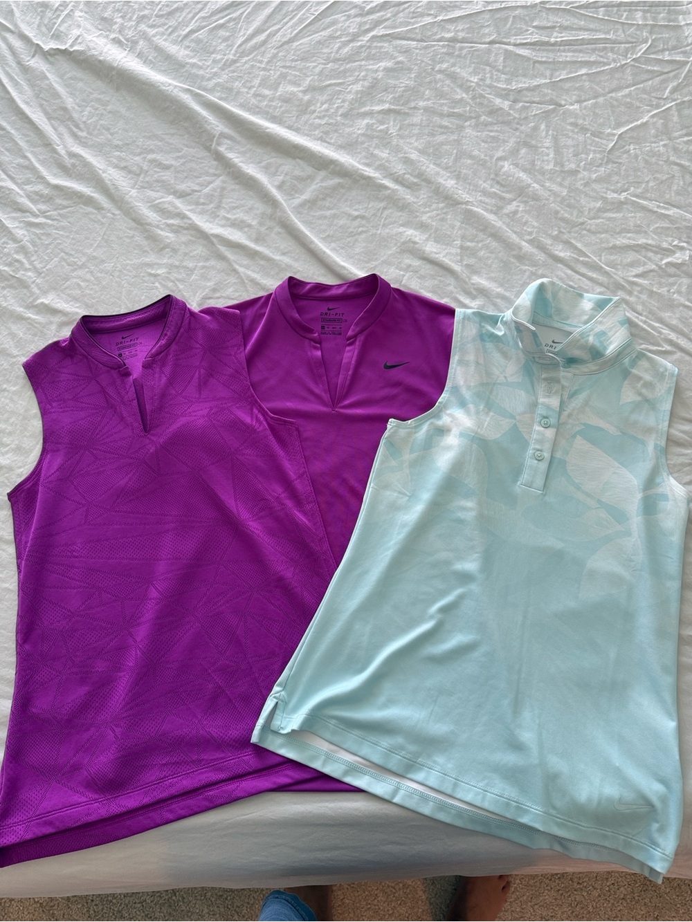 Bundle of 3 Women's Nike XS Golf Tops